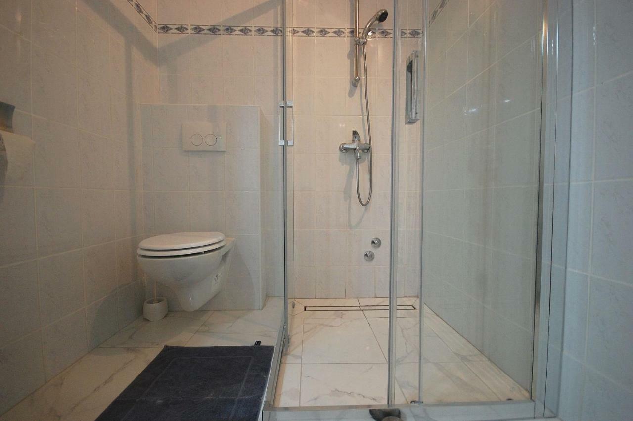 Apartments Nency By El-Pi Tours Malinska Ngoại thất bức ảnh